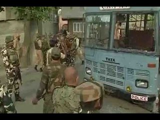 Download Video: J&K: CRPF convoy attacked in Pampore, five jawans martyred & two militants killed