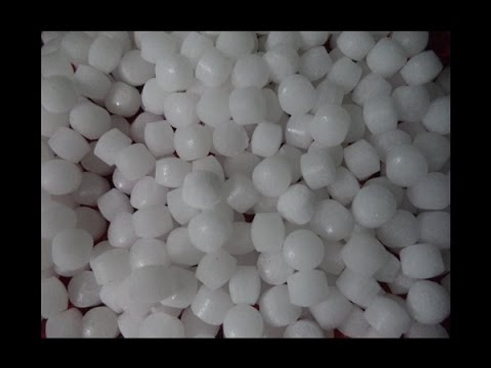 Stay fit in 2 mins: Camphor is a anti-fungal, anti-bacterial and acts as a natural air pur