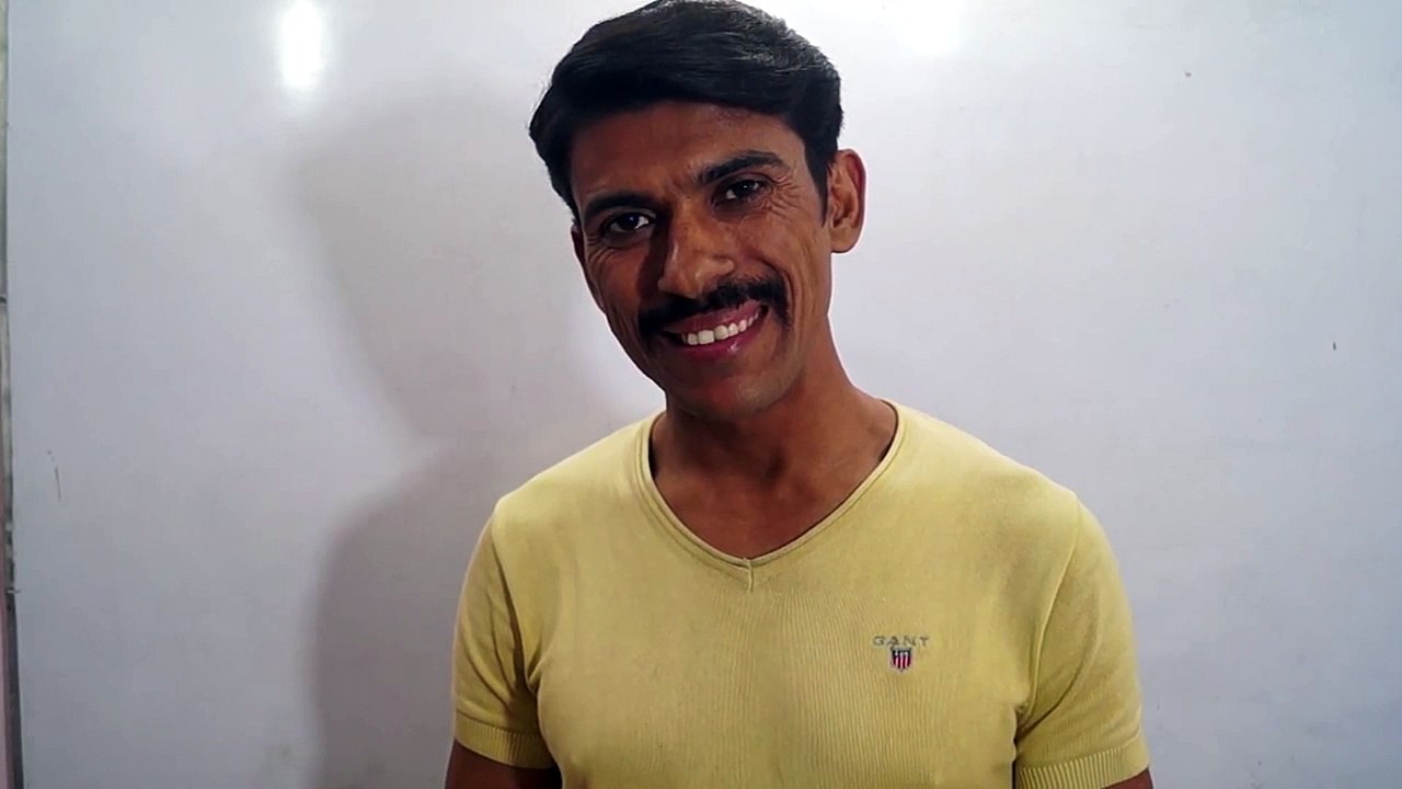 How to Smile Beautifully