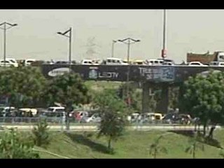 Make Delhi-Noida DND flyway toll free, orders Allahabad High Court