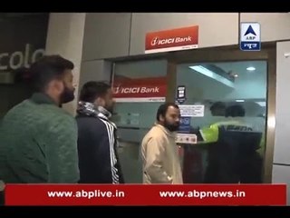 17th day after demonetisation: Queues getting shorter day by day
