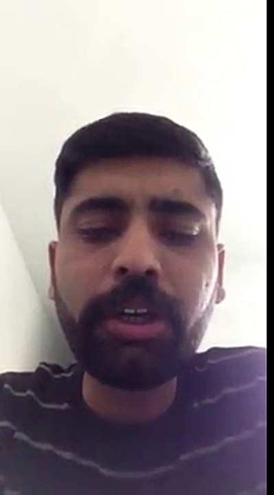 Beautiful voice of a man reciting naat