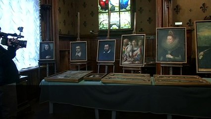Ukraine returns stolen Italian paintings