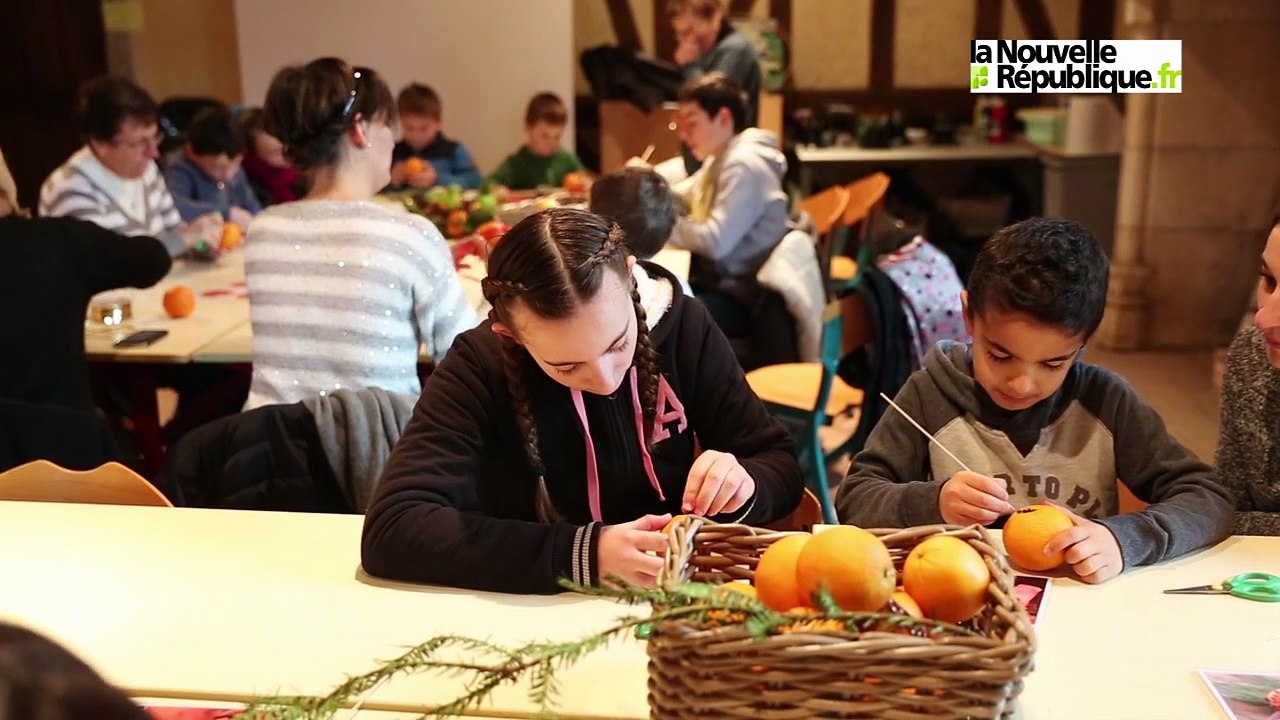 VIDEO (41) Oranges de senteur en déco de table : c'est distingué !  à Fougères-sur-Bièvre