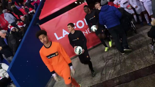 [U15] SORTIE VESTIAIRE PARC DES PRINCES - CHALLENGE ORANGE FOOT DECEMBRE 2016