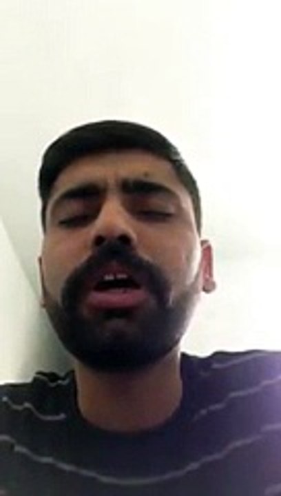 Beautiful voice of a man reciting naat