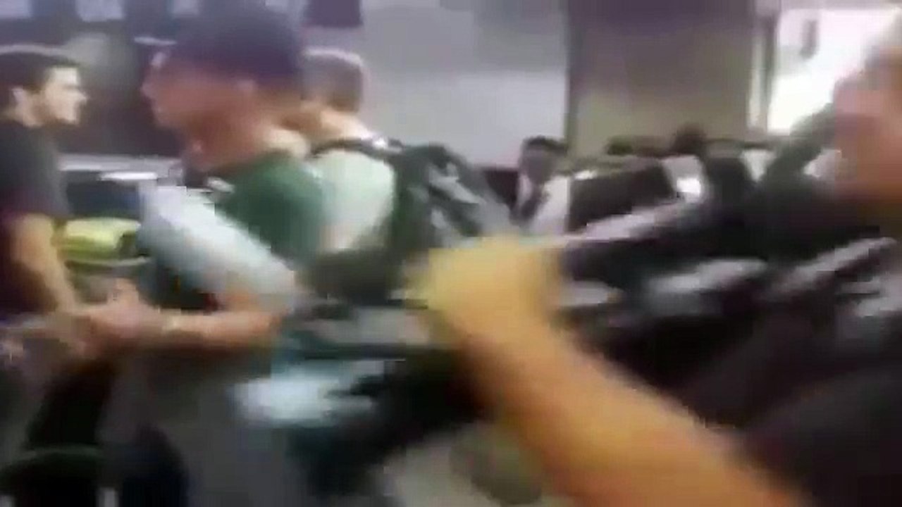 Live Video 72 brazil players plane creshes - Plane carrying Brazilian football team plane crashes - YouTube