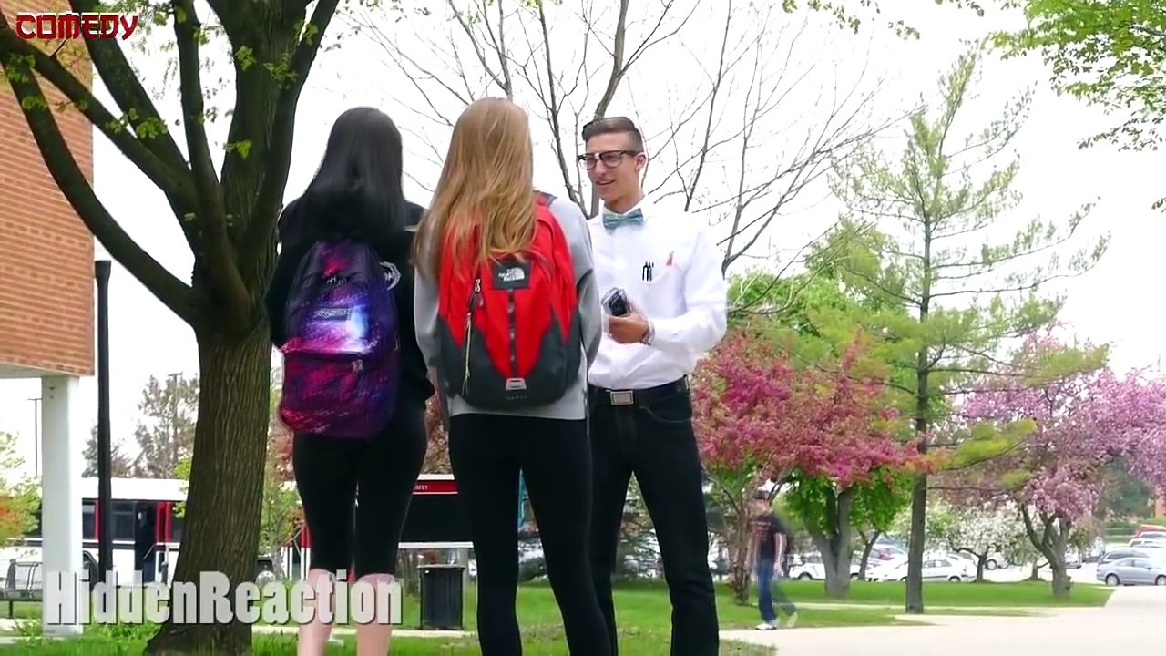 ULTIMATE Pick Up Lines on HOT GIRLS