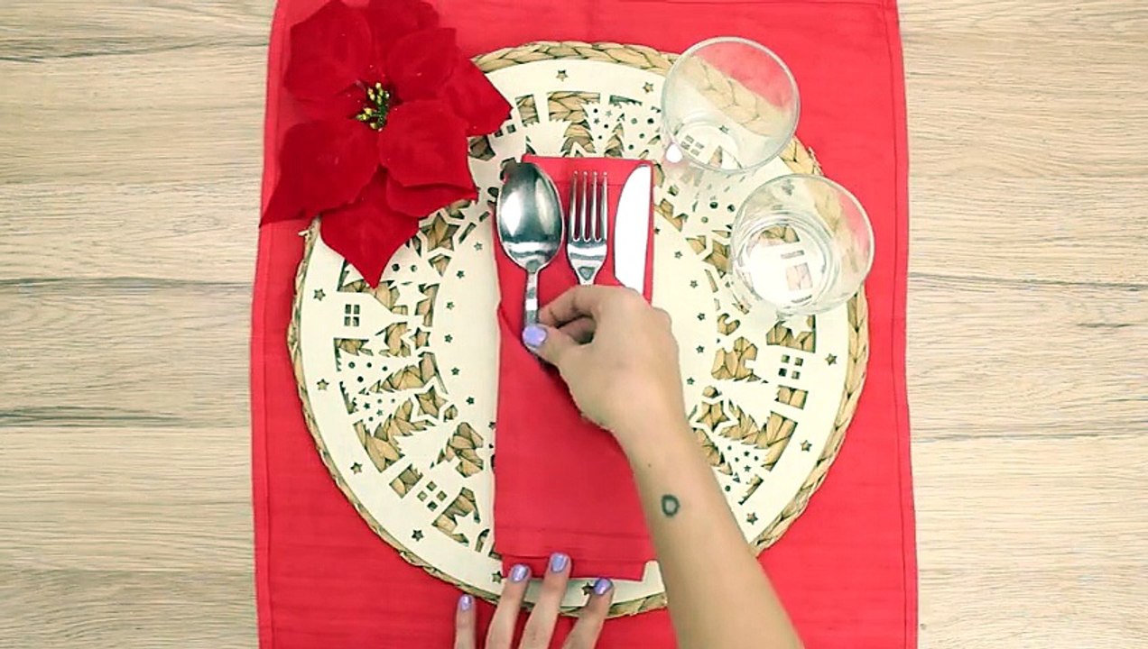 Astuces très faciles pour plier vos serviettes de Noël