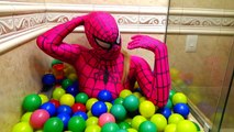 Spiderman Bath Time with Frozen Elsa, Hulk, Joker & Pink Spidergirl - Superheroes Movie In Real Life-rkMKUEsVkTk