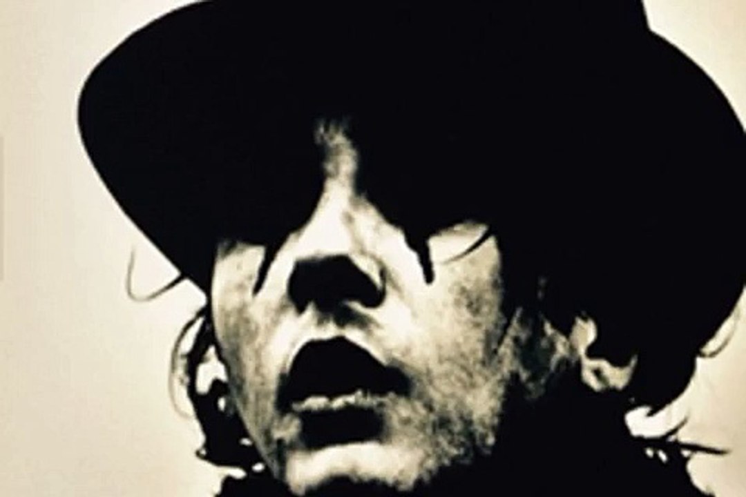 Damien Saez - L'Oiseau liberté // Le manifeste l'oiseau liberté & prélude acte II (2016)