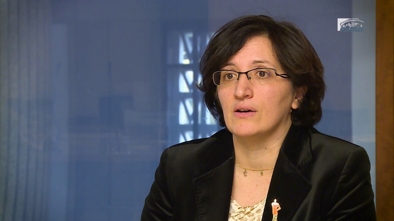 Questions à Lucia COSMANO (OCDE) - TPE PME - cese