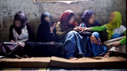 ” حساسية الموضوع ” تزيد الأمر سوءاً .. فرانس برس  ” الدورة الشهرية ” كابوس إضافي للنساء في المناطق المحاصرة في سوريا