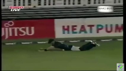 Top 10 Cricket Funny Moments | Best Funny Moments in Cricket History 2016