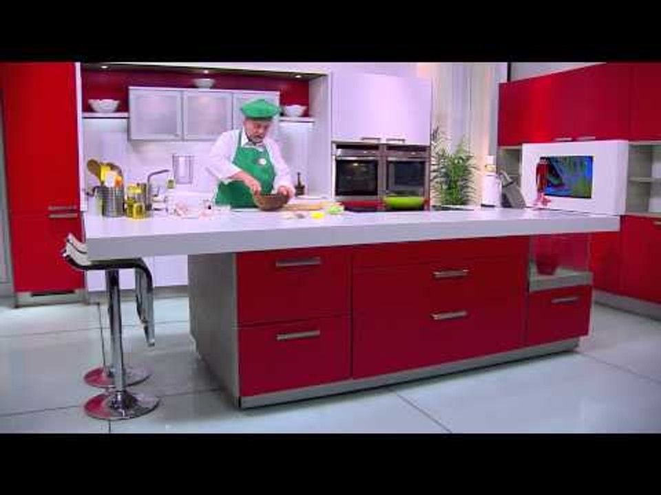شوربة خضروات حاره - سلطة دجاج بالفاصوليا  - مكرونة بصوص سلامي | طبخة ونص حلقة كاملة