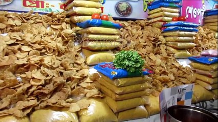 Indian Street Food Kolkata -- Bengali Street Food India -- Tasty Masala Papri