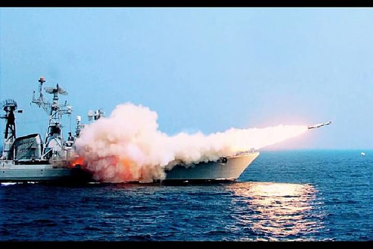 Harpoon Anti ship Missile VS Brahmos Anti ship Supersonic Cruise missile