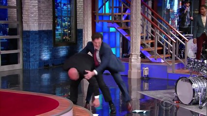 Stephen Calls Bruce Willis A Liar... MISTAKE