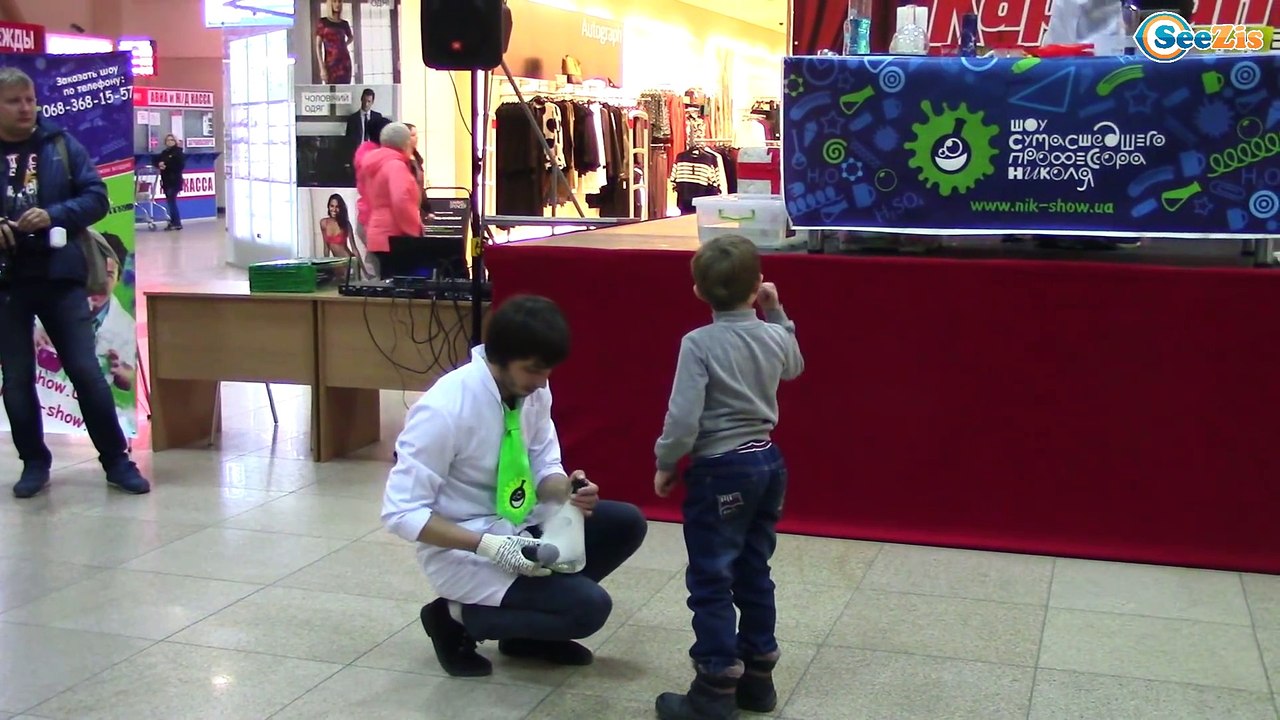 ЩЕНЯЧИЙ ПАТРУЛЬ СКАЙ! Ярослава на Шоу Сумасшедшего Профессора - Опыты для детей! PAW PATROL TOYS