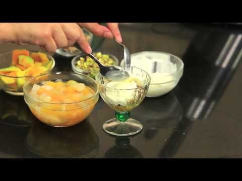 كوكتيل الفواكه بالايس كريم والمكسرات #ساندويتش_وحاجة_ساقعة #شريف_الحطيبى #cbcsofra