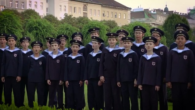The Vienna Boys Choir - Wiener Sängerknaben Wo die Zitronen Blüh'n - Film Clip (Music, Documentary)