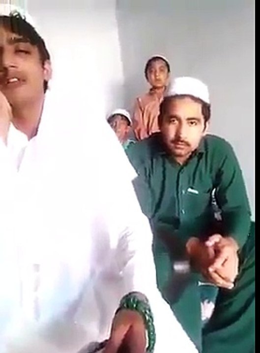 بڑی ہی خوبصورت تلاوت کلام پاک ضرور سنیئے