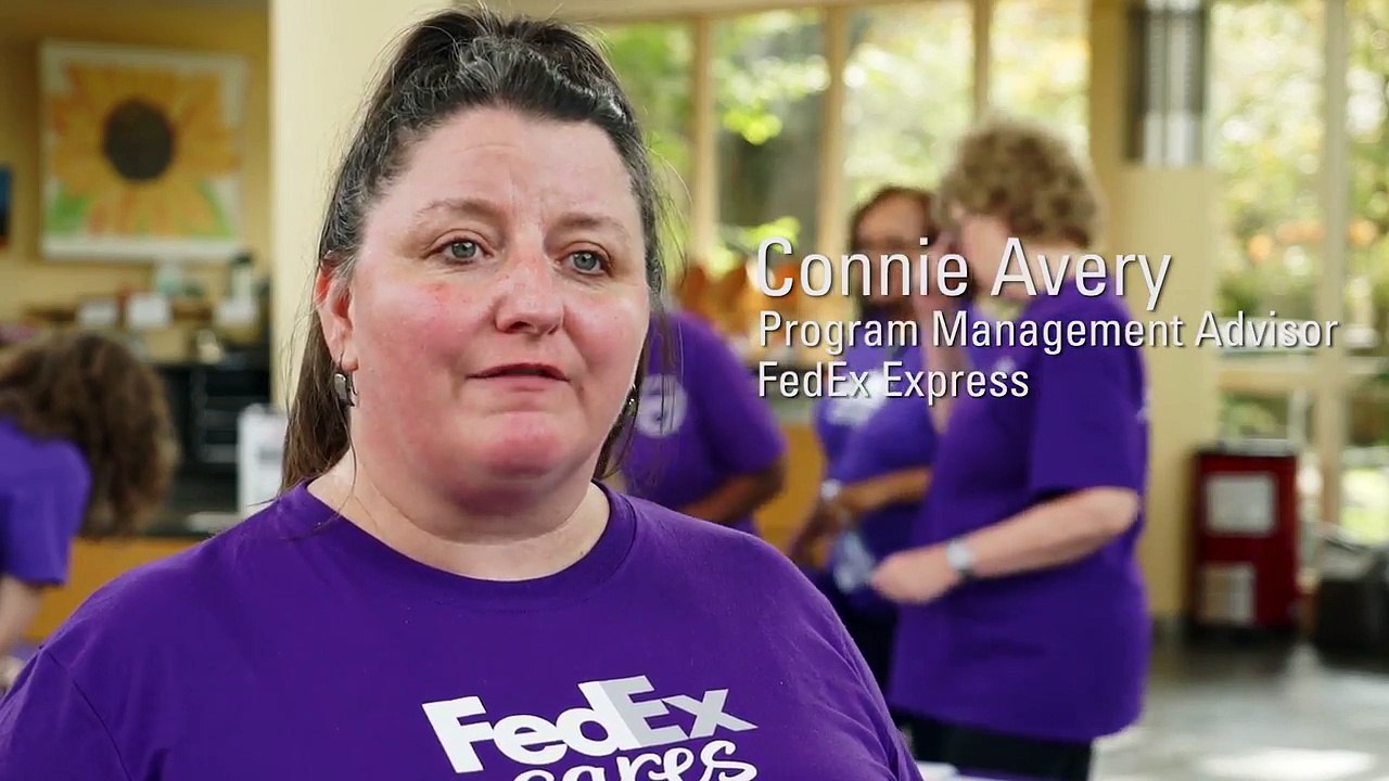 USO Holiday Care Packages Hit the Deck & Deck the Halls | FedEx