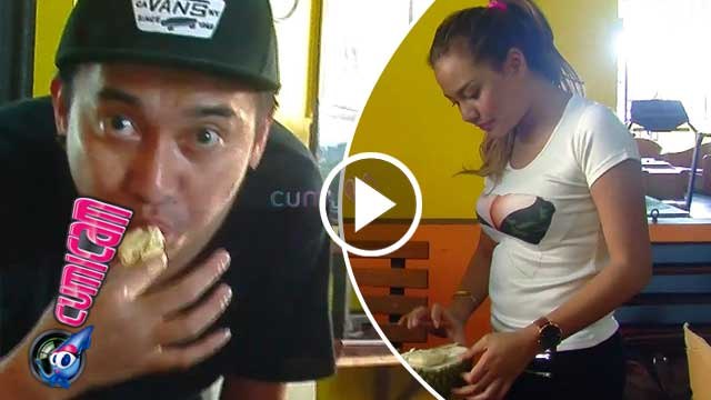 Di Padang, Aurel Belah Duren Bareng Cowok - Cumicam 23 Desember 2016