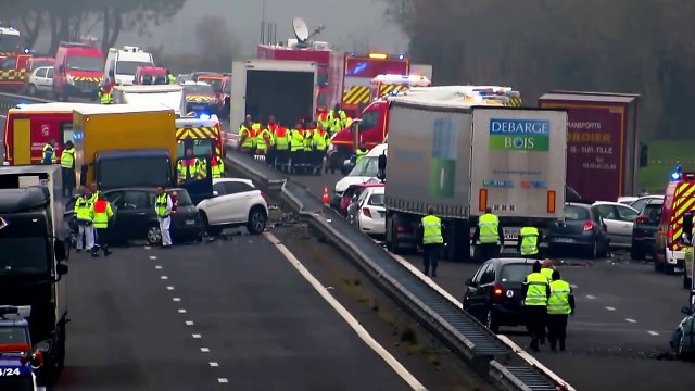 Carambolage sur la 4 voies La Roche-sur-Yon-Les Sables-d'Olonne-L5S4aeiFRok