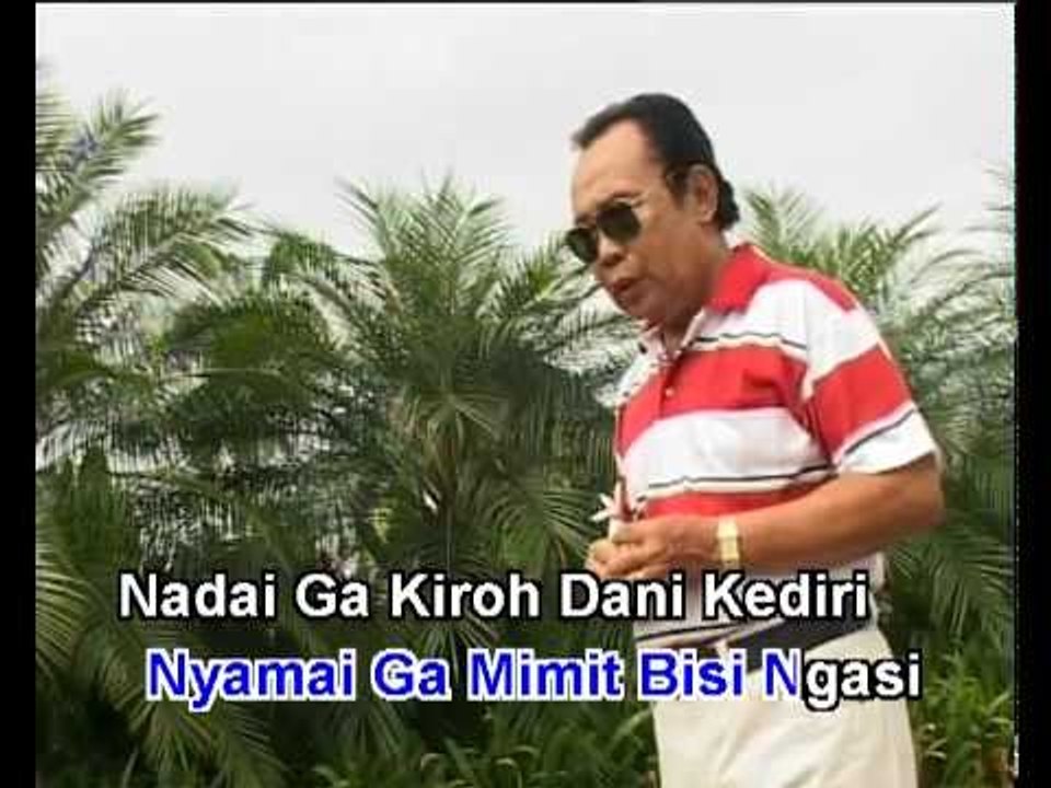 Penusah Maia Bujang - Christopher Kelly