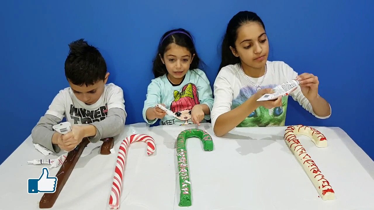 DIY CANDY CANE CHOCOLATE Family Fun