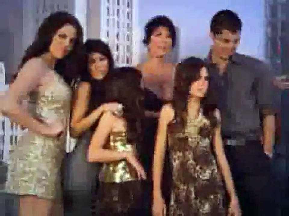 Keeping up with the Kardashians S02xE07 - Kardashians Civil War - Part 1