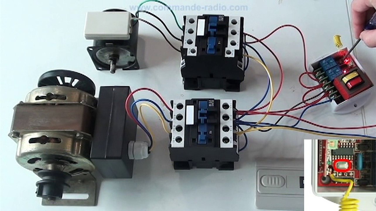 commande à distance des 2 moteurs CA 380V par Kit Émetteur Récepteur Sans Fil et Émetteur/Télécommande radio