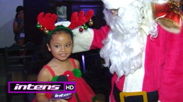 Keseruan Romaria Simbolon Rayakan Natal - Intens 23 Desember 2016