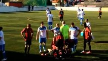 Cette équipe de foot amateur est tellement violente que personne ne veut jouer contre elle...