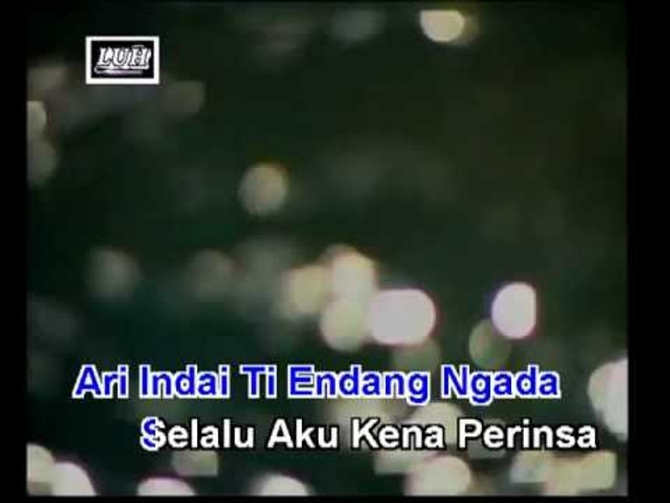 Sebana Anak Tiri - Christopher Kelly