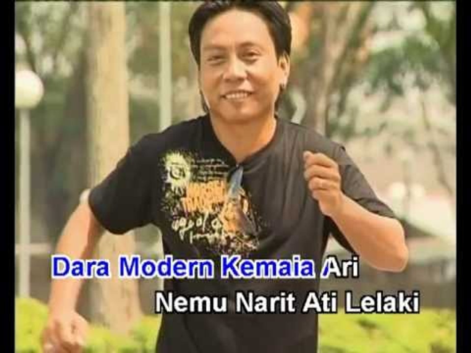 Dara Modern - Paul Erica