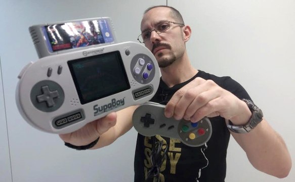 Hyperkin SupaBoy análisis de la consola Super Nintendo portátil