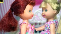 Hija de Rapunzel decora su Dormitorio - Las bebes de Elsa y Ana la visitan - Manualidades de Barbie