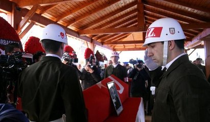 Antalya şehidini uğurladı