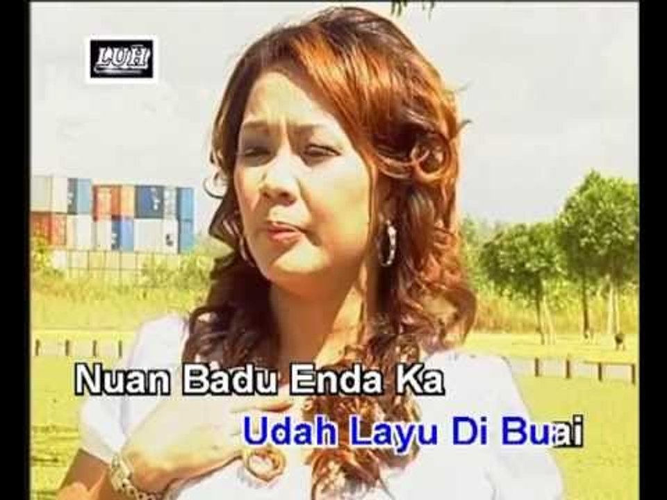 Kapa Nuan Enda Meragai - Stella Philip