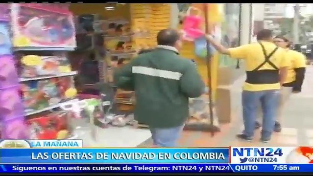 Miles de colombianos acuden al ‘Madrugón’ en Bogotá para aprovechar las ofertas de Navidad