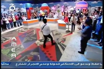 تفرج كفاه تدحنس على حسين اديك وهو عاد شايختلو ملا رخص