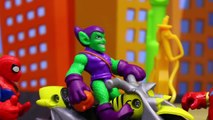 Spiderman Judges Wolverine Racer and Repulsor Ray Iron-man and Green Goblin Steals Bike with Rhino