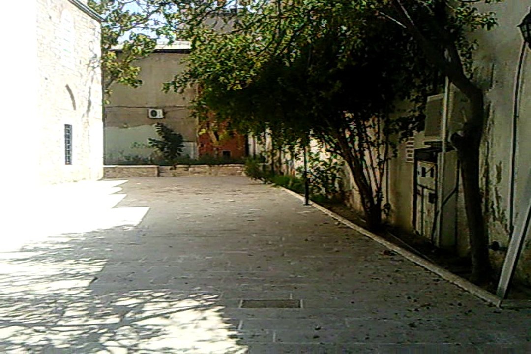 Kuşadası Kale İçi Camii