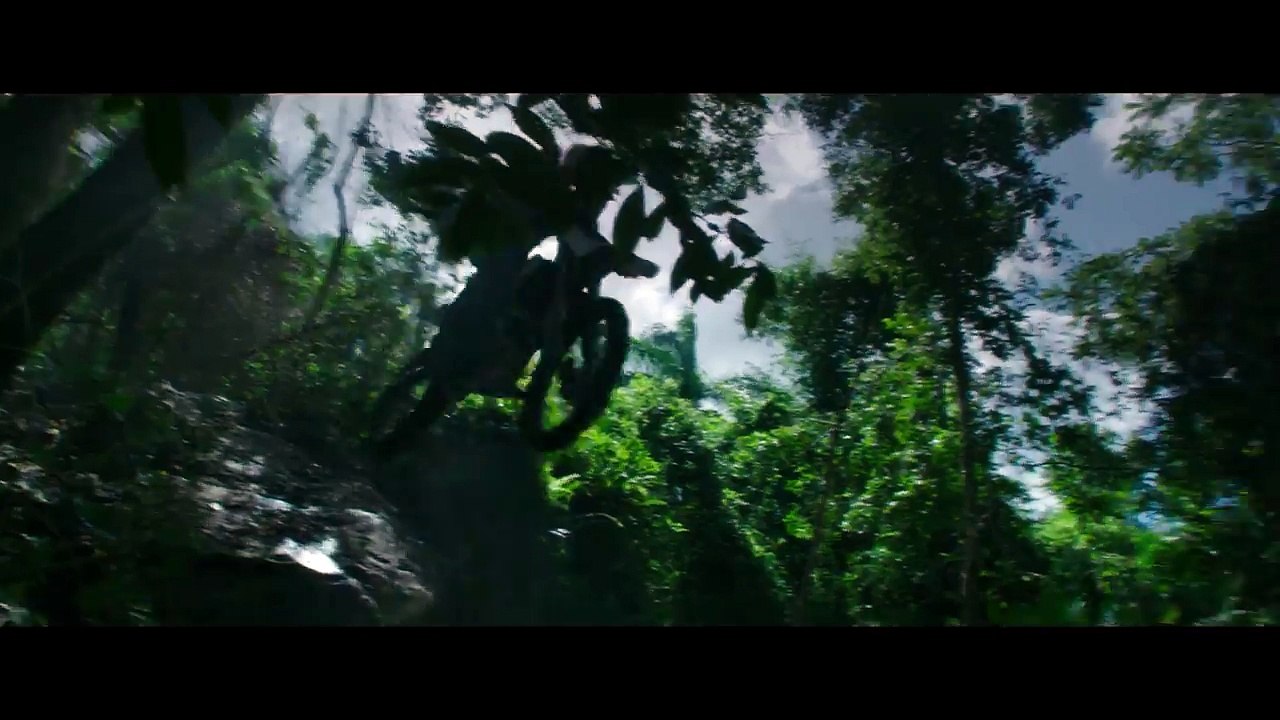 Triple X REACTIVATED - Extrait “Course Poursuite“ (Vin Diesel - xXx)