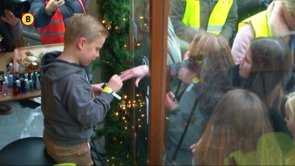 Pays-Bas: un garçonnet cancéreux récolte plus d'un million d'euros  grâce...à du vernis à ongle