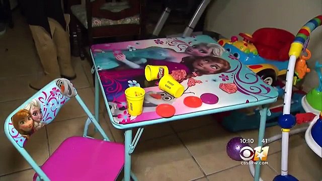 Une maman se fait cambrioler et les voleurs emportent avec eux les cadeaux de Noë des enfants