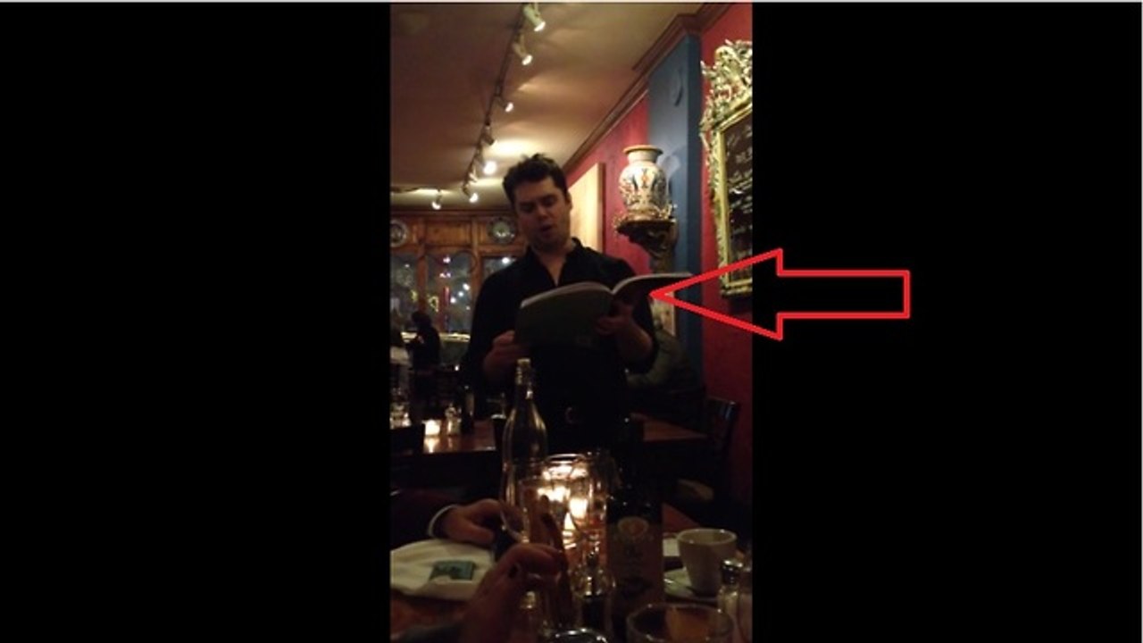 Incredible opera singer stuns dinner guests