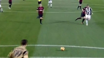 Gianluigi Donnarumma vs Sturaro  Juventus vs Milan 23-12-2016 (HD)